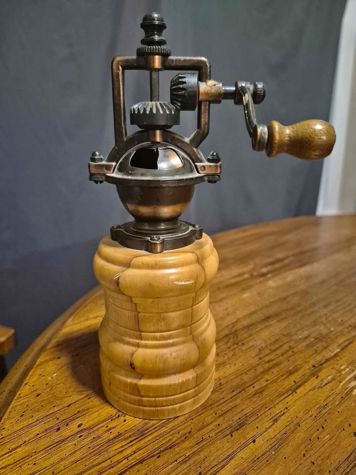 Pepper Mill