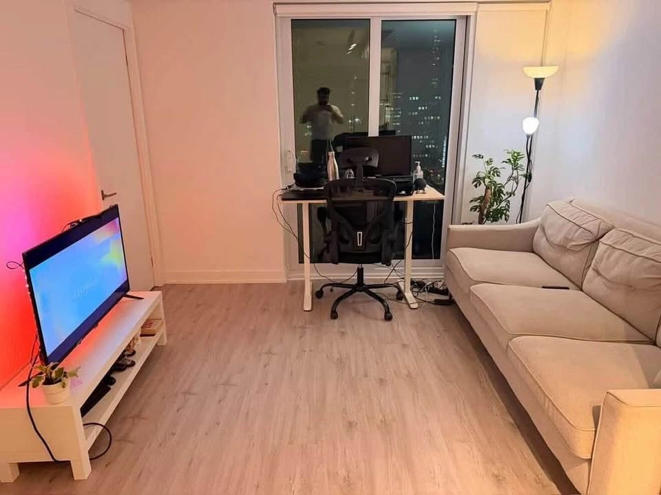 Private room for rent - photo 3