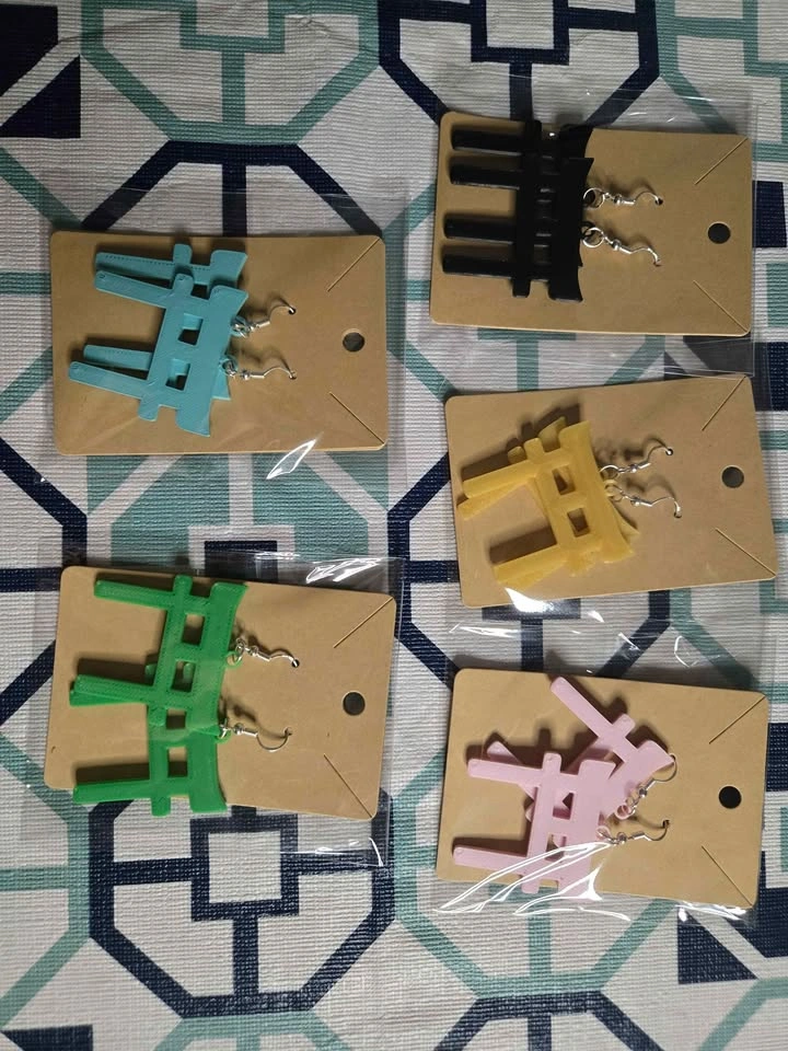 3D Printed Torii Gate Earrings – Black – PLA Jewelry - photo 3