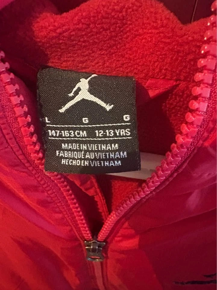 Nike Air Jordan Youth Fleece-Lined Windbreaker Jacket (Red) - photo 3