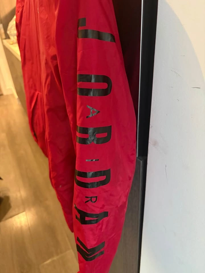 Nike Air Jordan Youth Fleece-Lined Windbreaker Jacket (Red) - photo 4