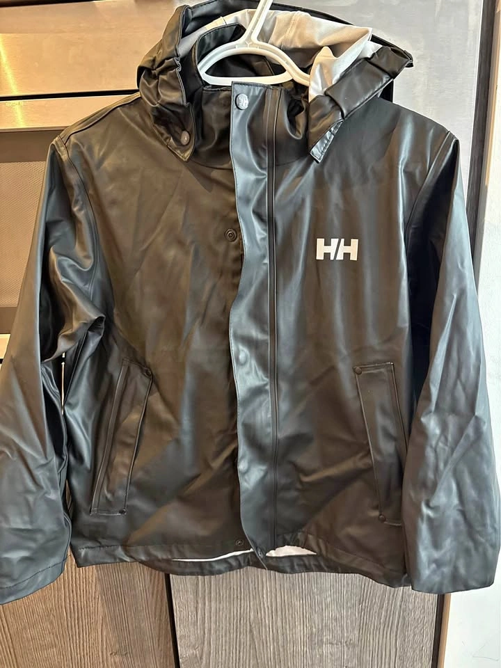Helly Hansen Youth Moss Waterproof Rain Jacket – Black (10)