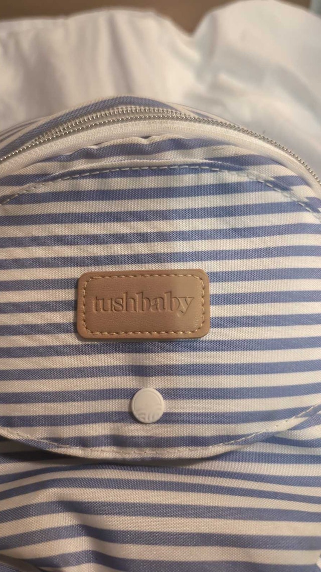 Tushbaby Lite, hip carrier for babies and toddlers - photo 3