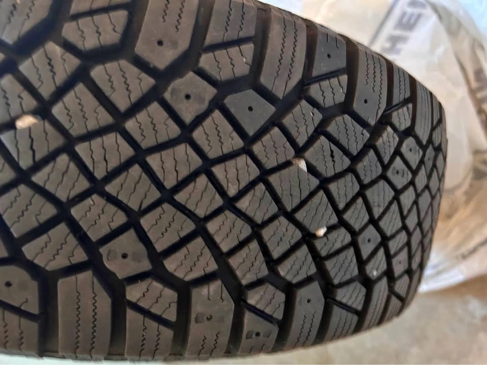 Winter Tires with Rims – 185/65 R15 – Great Condition!