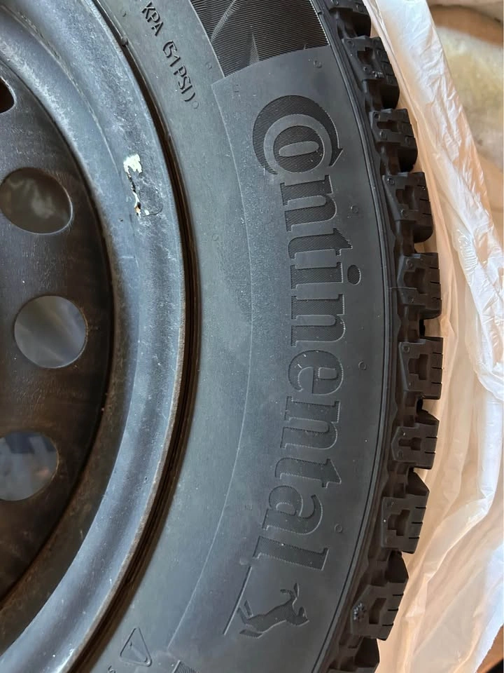 Winter Tires with Rims – 185/65 R15 – Great Condition! - photo 2
