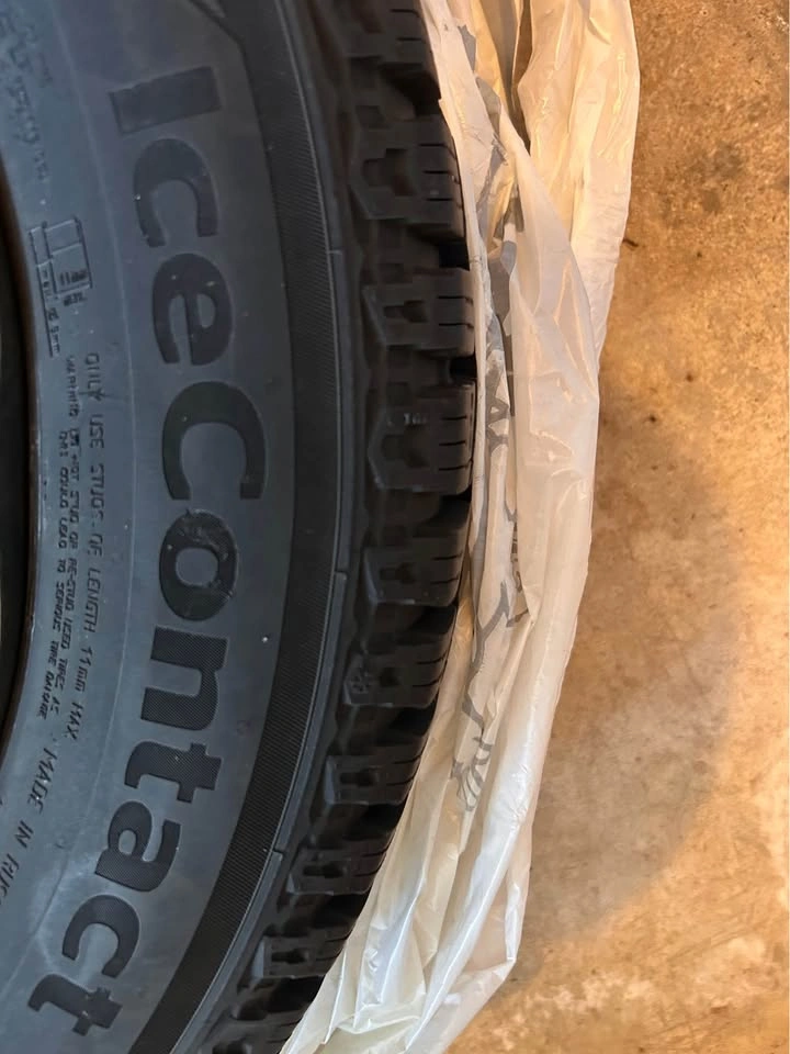 Winter Tires with Rims – 185/65 R15 – Great Condition! - photo 3