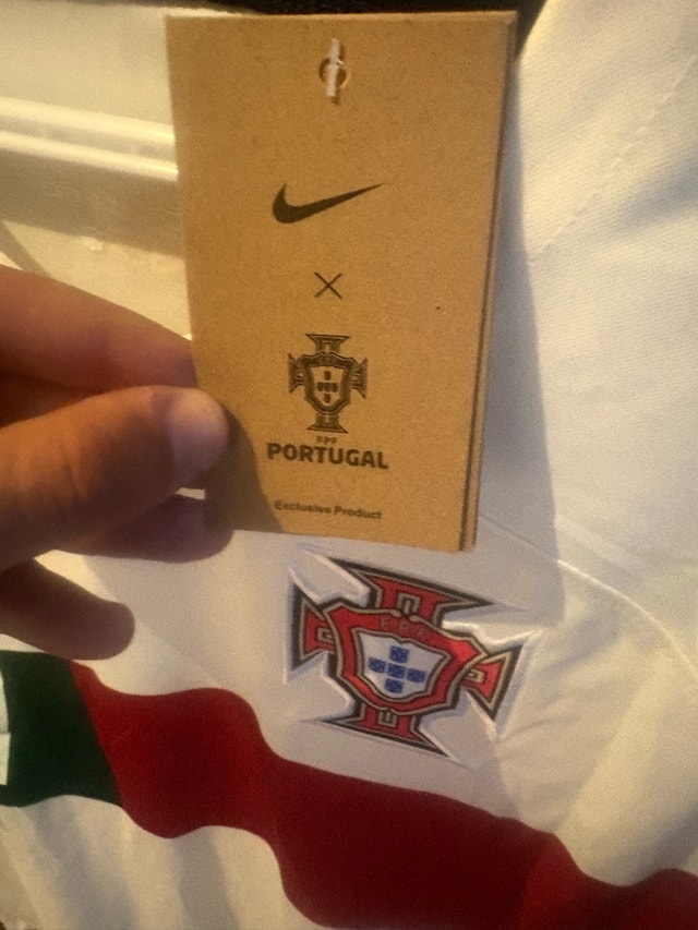 Nike Portugal Ronaldo Jersey- New with tags- XXL - photo 4