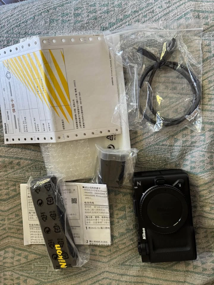 Nikon ZR Cinema Camera – Like New - photo 2