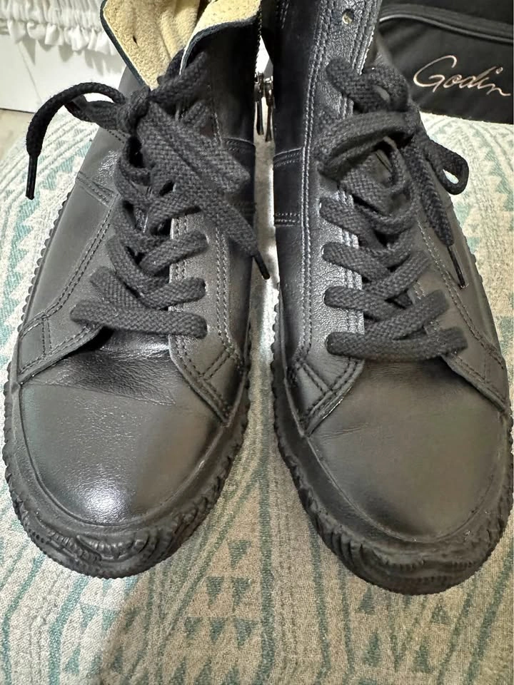 SPINGLE MOVE Women’s Kangaroo Leather High-Top Sneakers