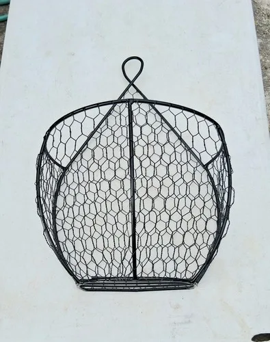 Set of 3 Decorative Hanging Wire Baskets - photo 3