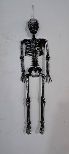 3ft Tall Light and Creepy Sounds Posable Halloween Skeleton - photo 2