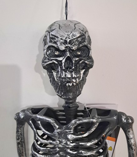 3ft Tall Light and Creepy Sounds Posable Halloween Skeleton - photo 5