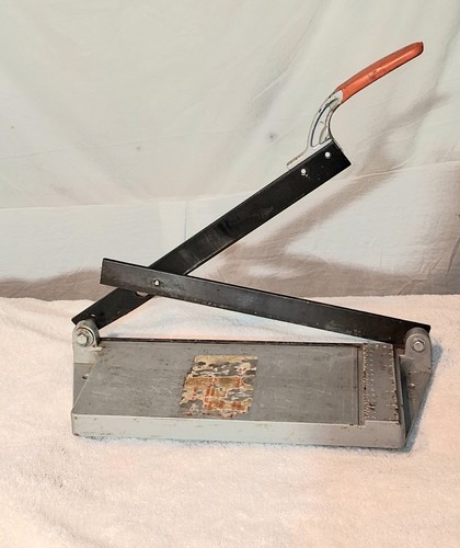 QEP 12 inch Manual Vinyl Tile Cutter - photo 5