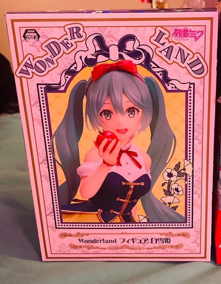 Wonderland Snow Miku Figure - photo 2