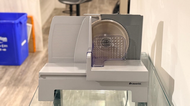 Bravetti Electric Food Slicer — Adjustable Thickness - photo 3