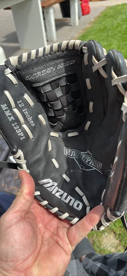 Full set of baseball equipment - photo 5
