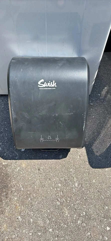 Swish industrial paper towel dispenser