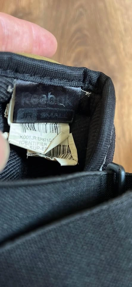 Reebok junior small elbow pads