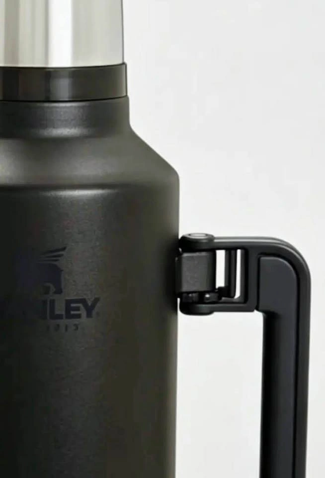 Stanley 2.5-Quart Thermal Bottle, Wide Mouth, Leak-Proof Lid - photo 4
