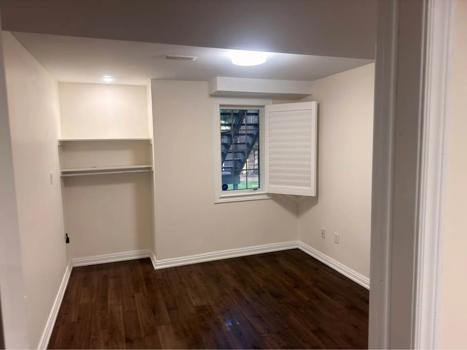 1 Bed 1 Bath - Apartment - photo 4