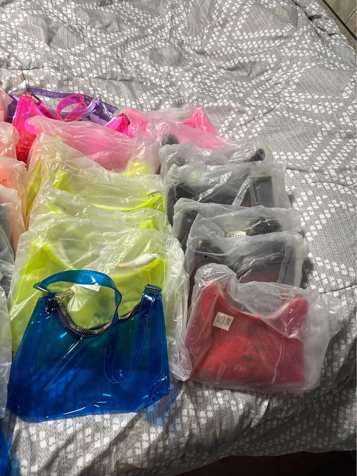 Transparent PVC Neon Shoulder Bags - photo 3
