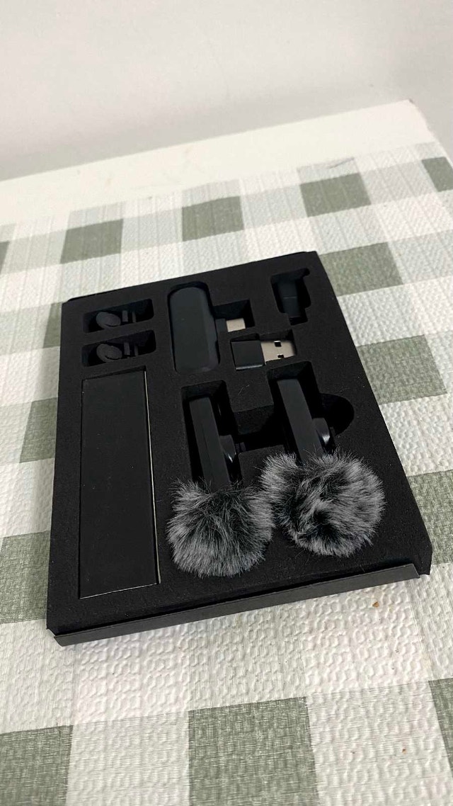 Wireless Lavalier Microphone for iPhone/iPad/Android - photo 5