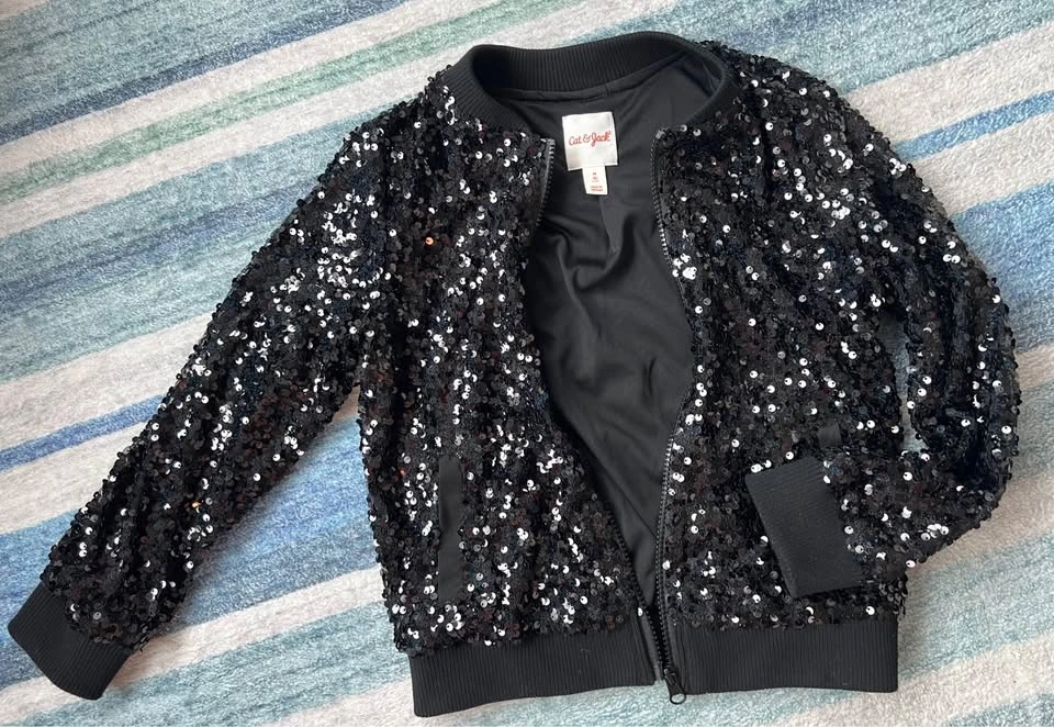 Cat & Jack girls' full-zip sequin bomber jacket - SIZE 8 - Used - photo 2