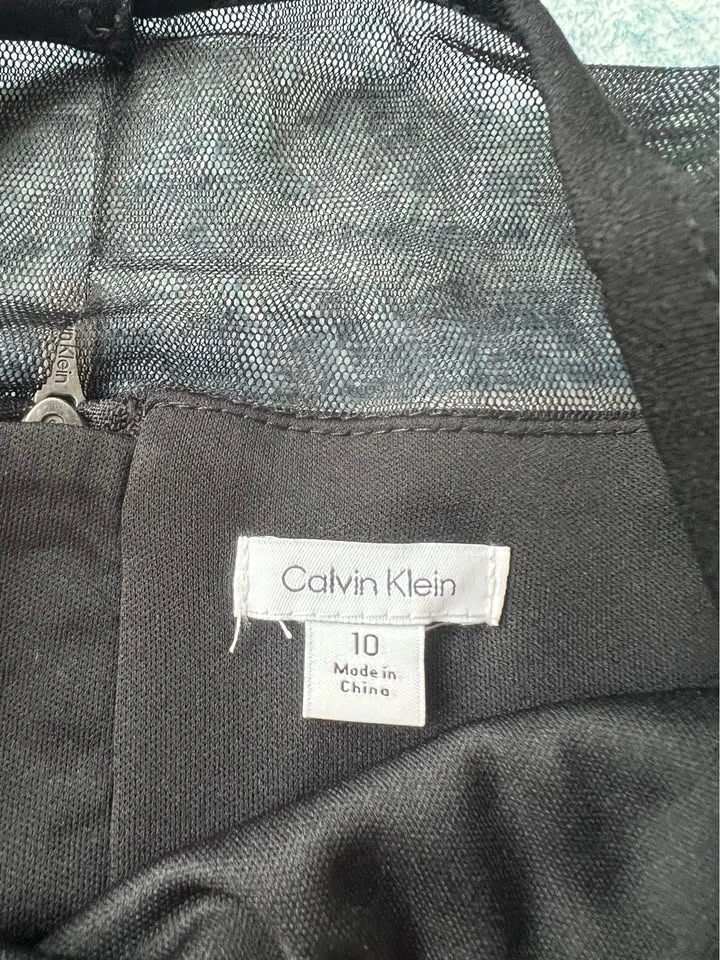 Calvin Klein girls' sleeveless dress - SIZE 10 - Used ONCE - photo 2
