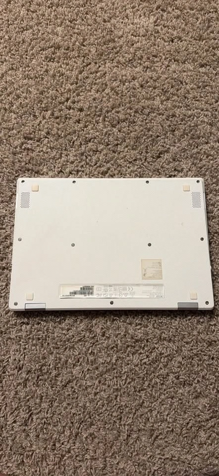 Acer Chromebook 11 bundle! Selling everything together! - photo 4