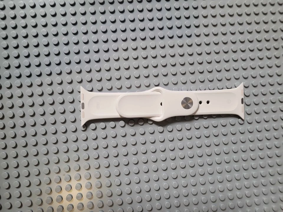 Apple Watch Sport Band 42mm (Light Pink) New! - photo 2