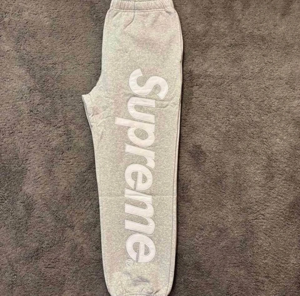 Supreme Pants | Streetwear Track Pants | Size [S] - photo 2