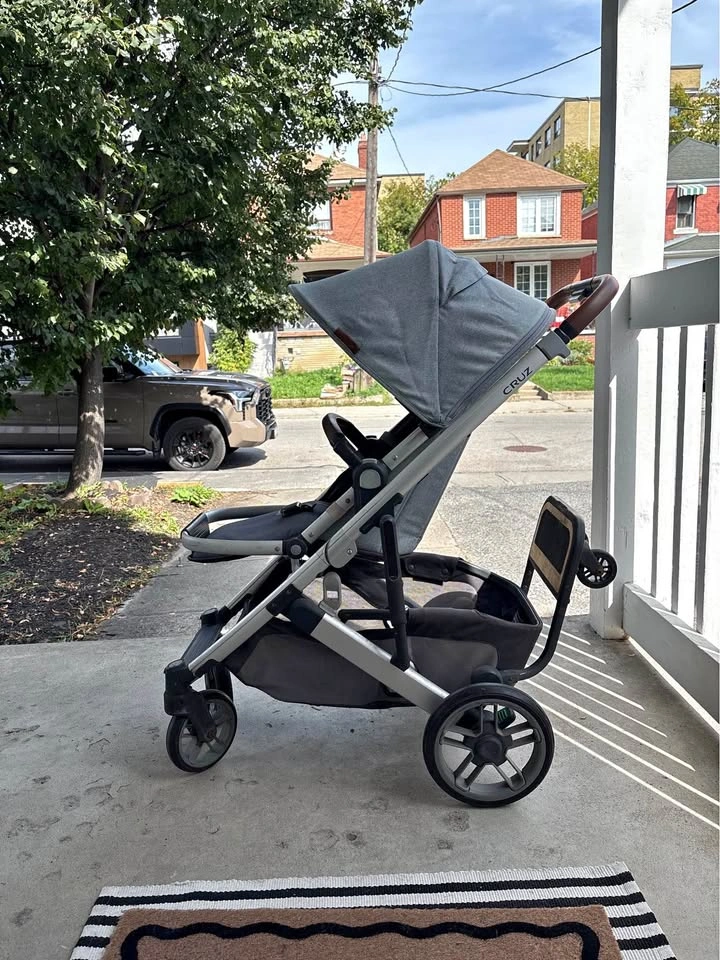 UPPAbaby Cruz V2 Stroller Bundle with PiggyBack Board