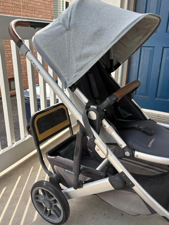 UPPAbaby Cruz V2 Stroller Bundle with PiggyBack Board - photo 3