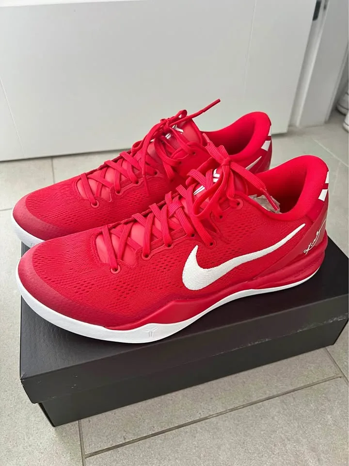 Nike Kobe 8 Protro "University Red" – US Size 10.5 thumbnail