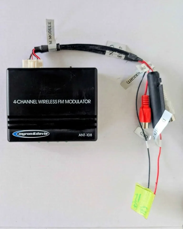 Myron & Davis ANT-108 4-Channel Wireless FM Modulator