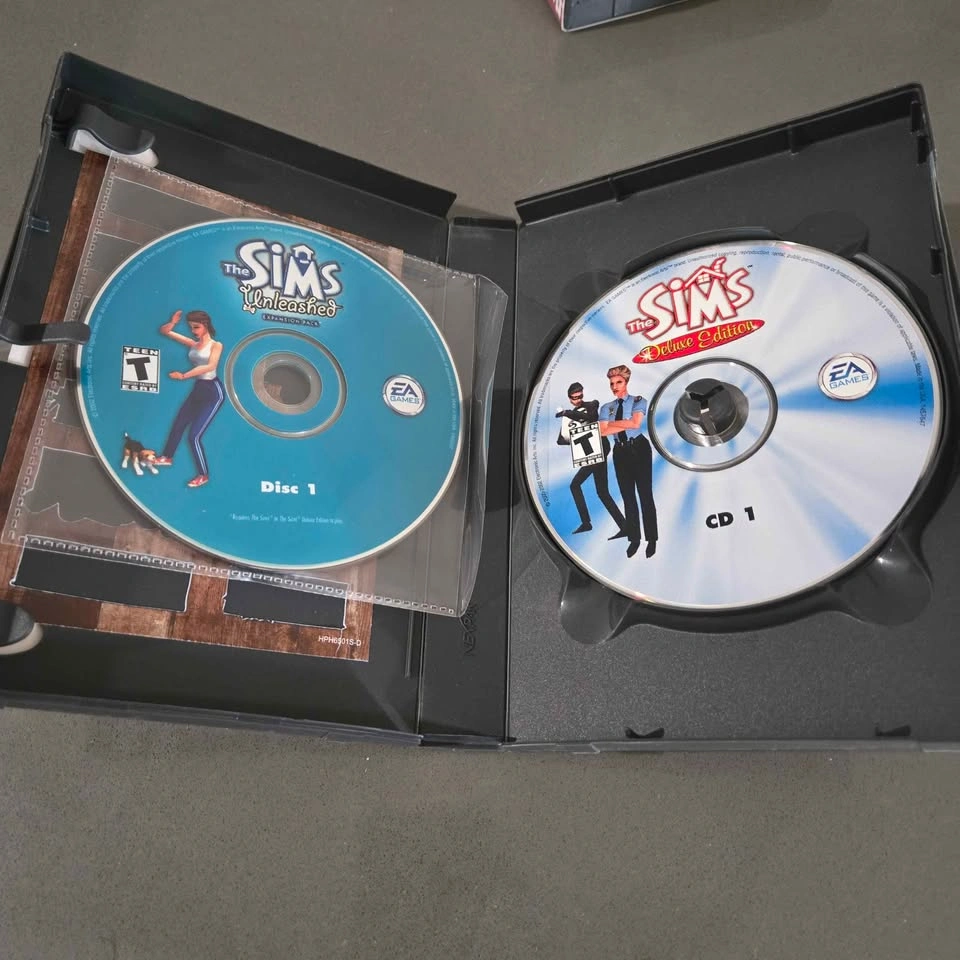 The Sims Deluxe Edition pc + pets - photo 2