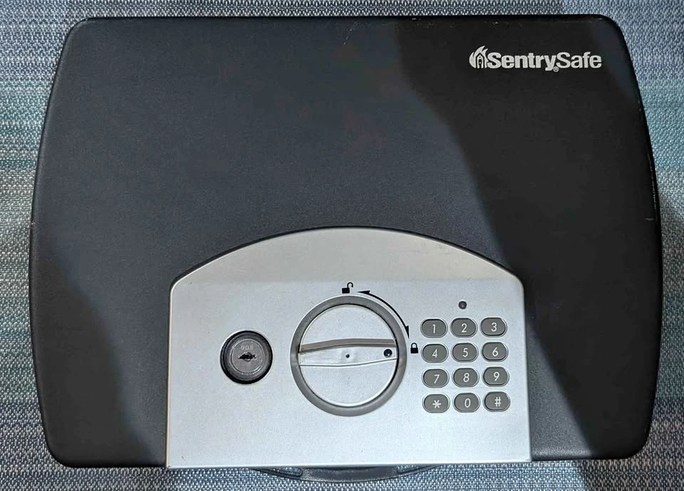 SentrySafe Portable Security Safe