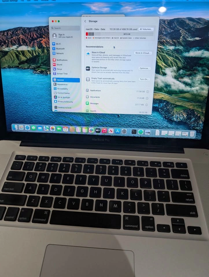 Apple MacBook Pro 500GB Laptop - photo 2