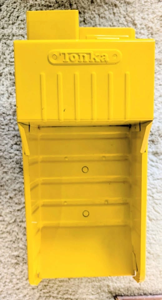 Vintage 1973–1974 Mighty Tonka Dump Truck (#3900) - photo 4