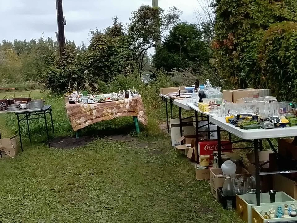 Yard / Estate sale - photo 3