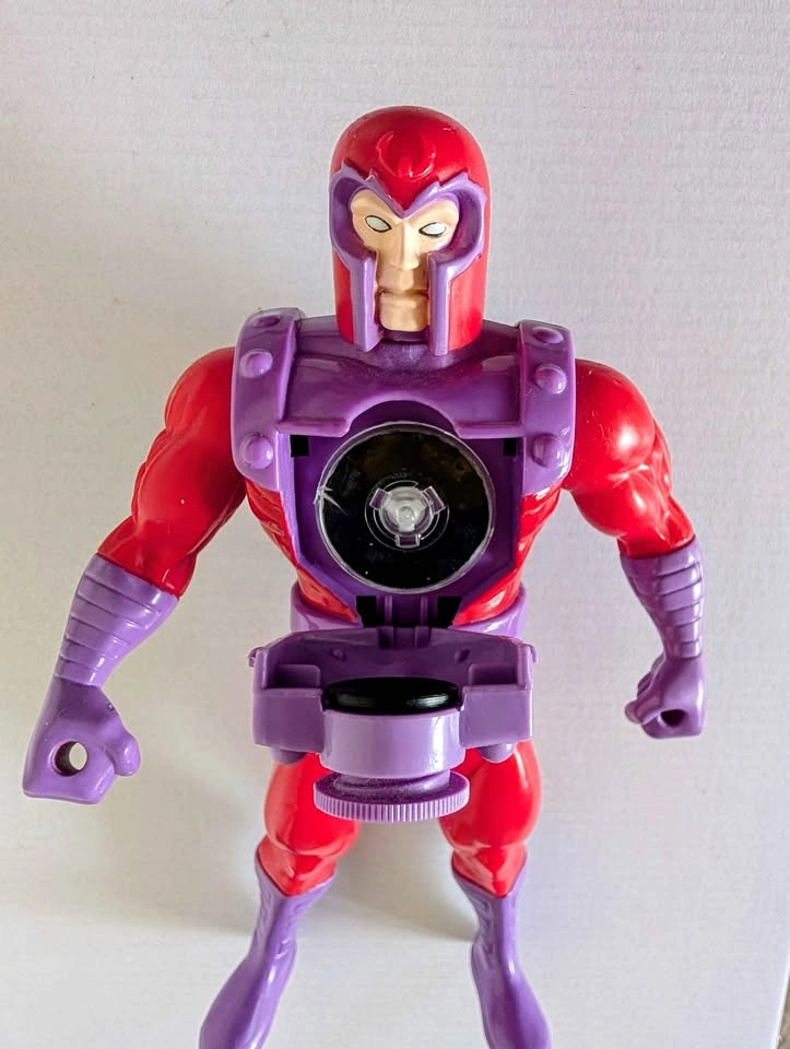 Vintage 1994 Toy Biz Magneto Projector Action Figure - photo 3