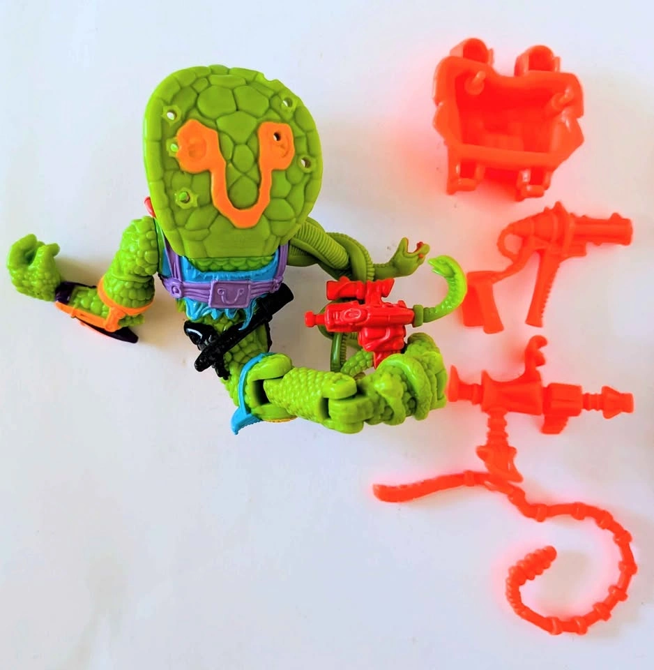 Vintage 1992 Playmates Scale Tail Action Figure TMNT - photo 2