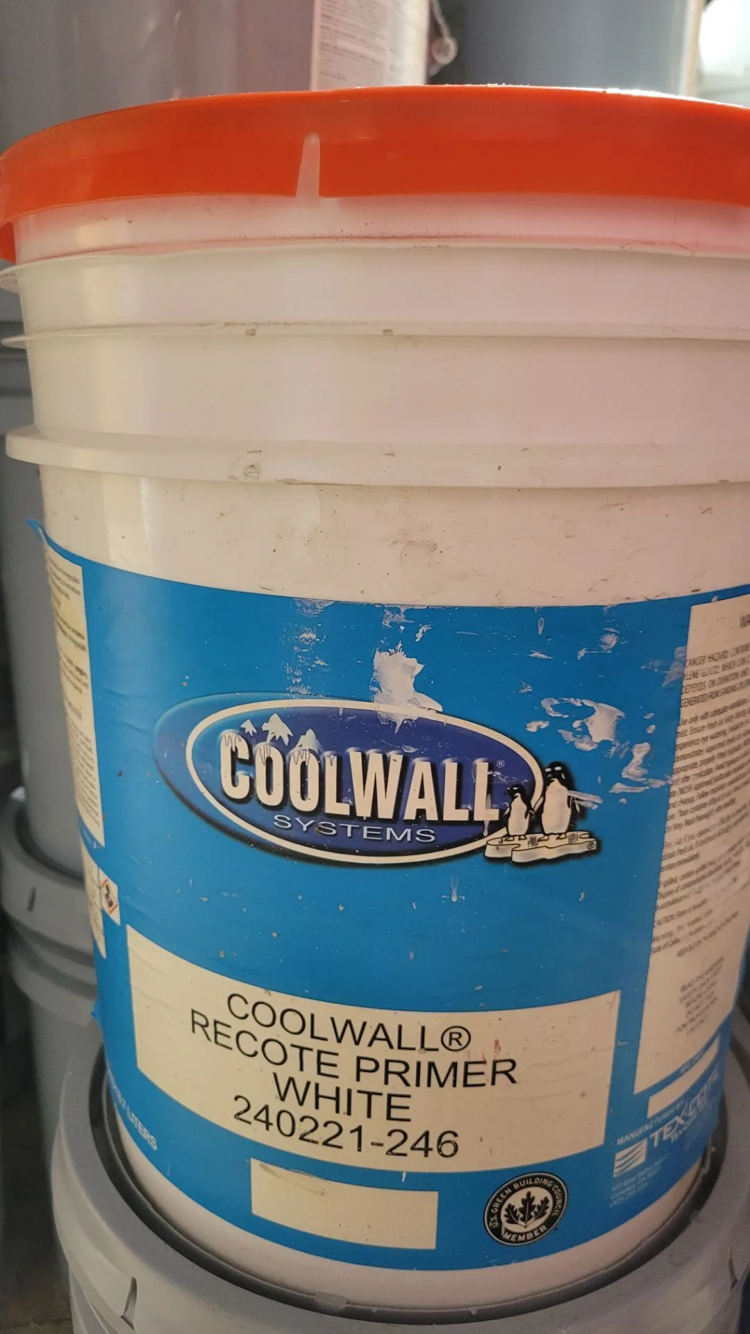3 gallons primer $25