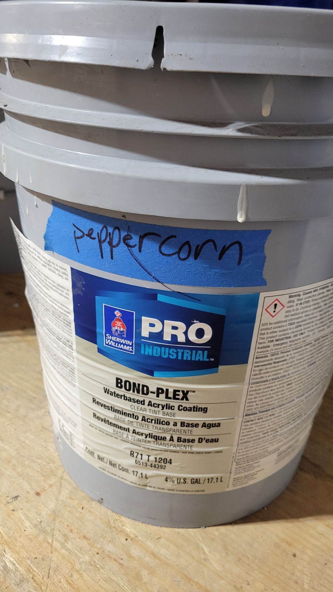 Gray 5 Gallon Bucket