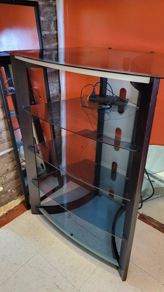 TV Stand $25 - photo 2