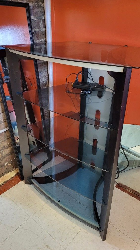 TV Stand $25 - photo 3
