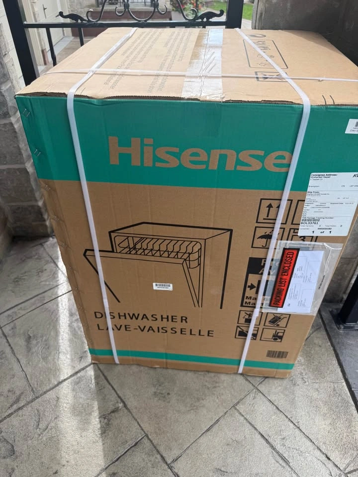 Hisense 24” Stainless Steel Dishwasher with 3rd Rack - photo 2