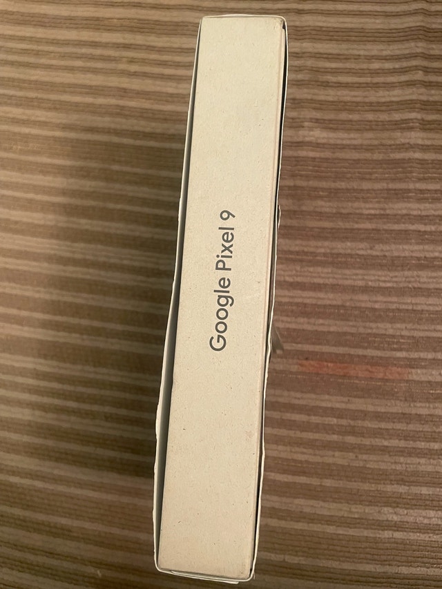Google Pixel 9 128GB Obsidian - photo 3