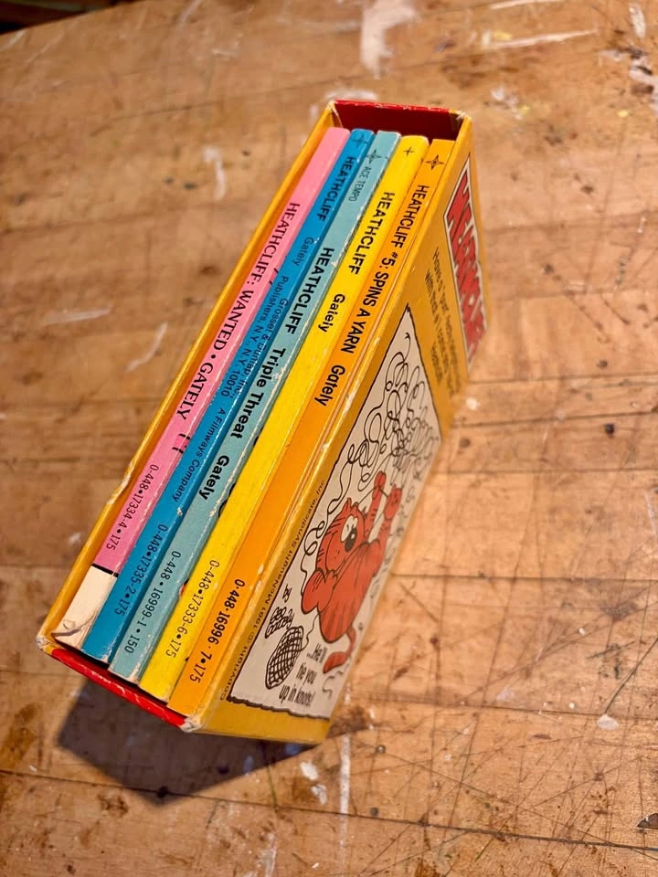Heathcliff comic book box set
