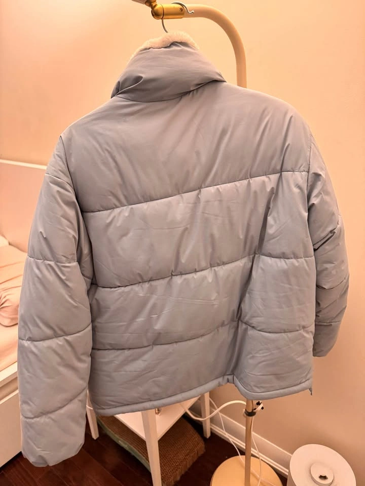 Korean Who.A.U Reversible Puffer Jacket - photo 2
